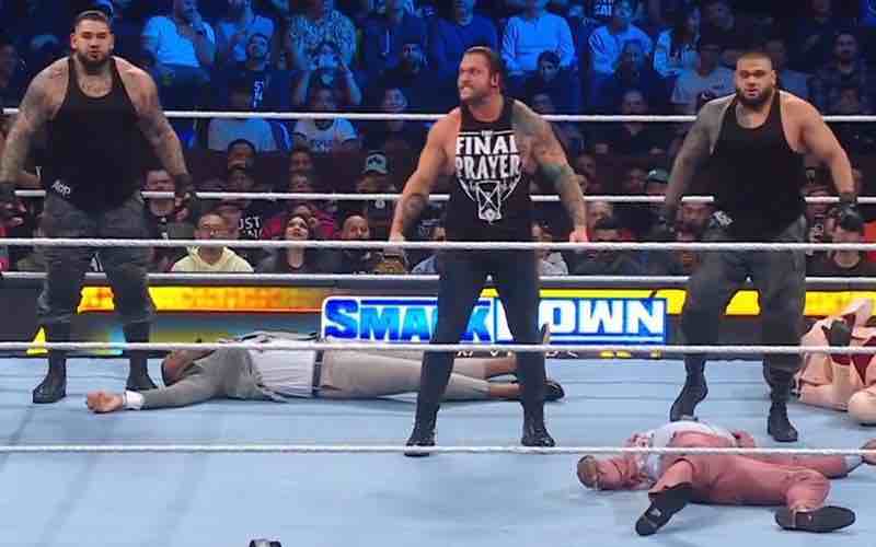WWE SmackDown Highlights: Tag Team Returns, Roman Reigns And More!