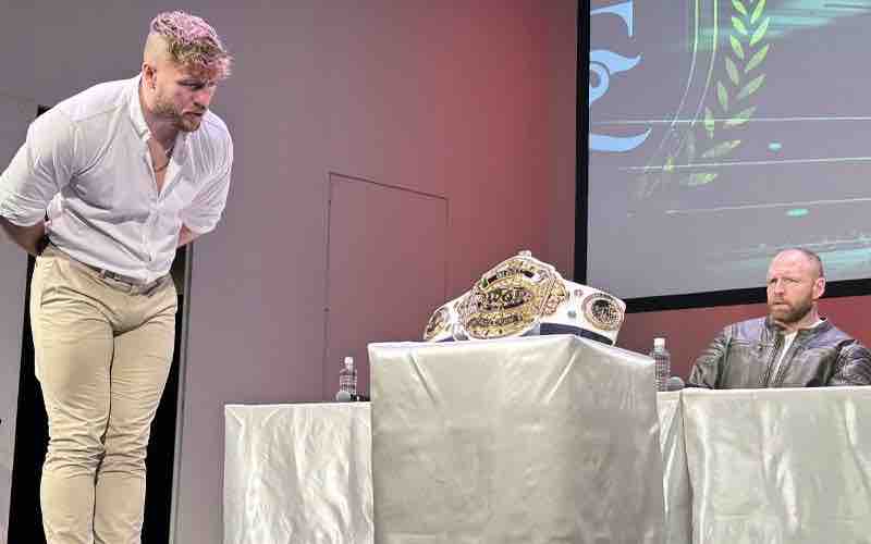 Will Ospreay and Jon Moxley agree to 5-minute ‘ceasefire’ at Wrestle Kingdom 18, new title belts