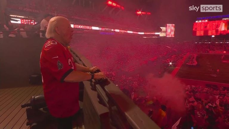 Ric Flair hypes of fans at NFL Wild Card game Monday night