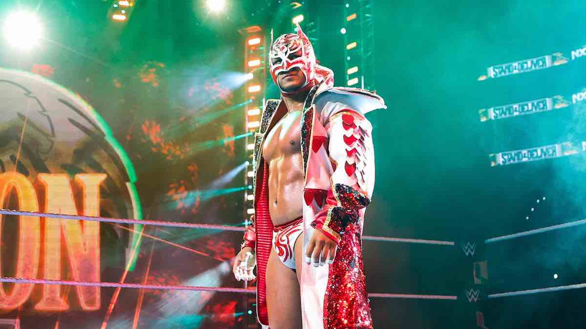 WWE Superstar dealing with visa issues, big surprise set for NXT