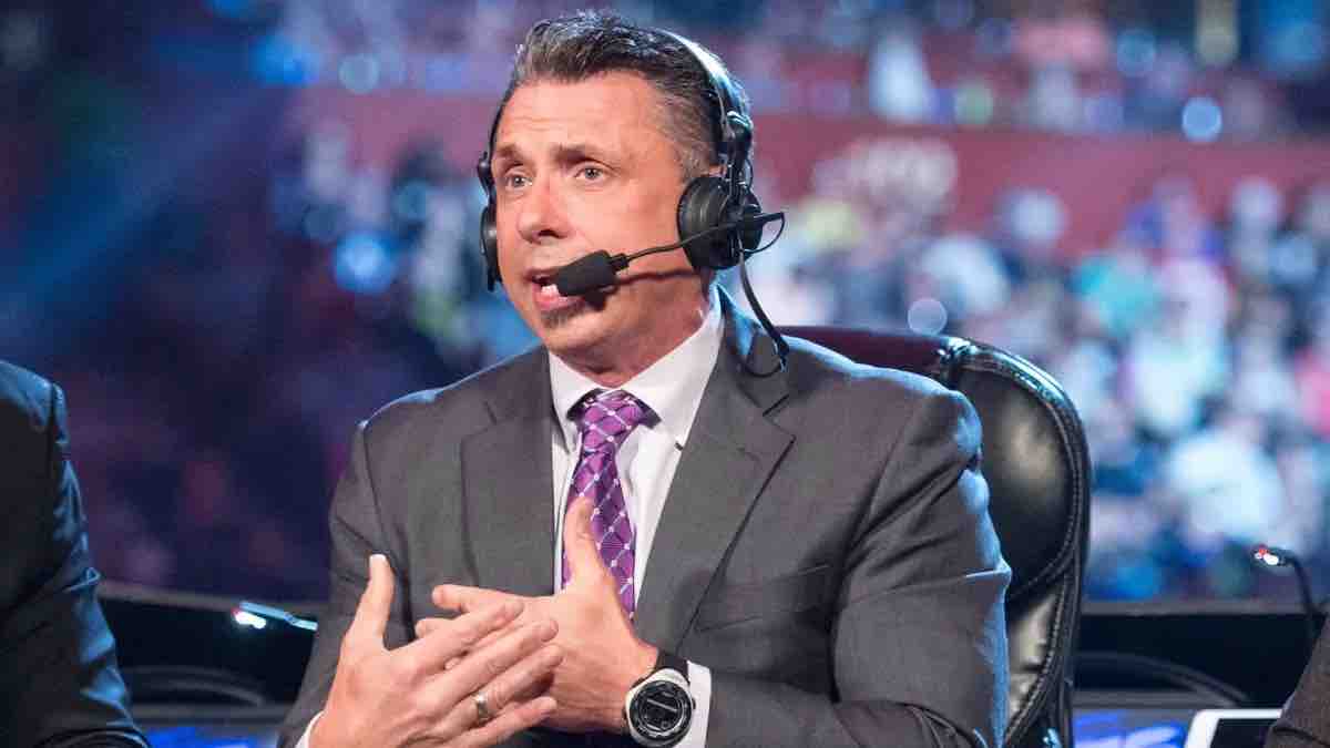 WWE reportedly makes changes to commentary teams for Raw and SmackDown