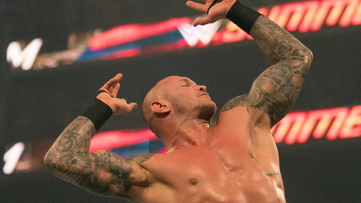 Randy Orton makes cameo in Eladio Carrión music video