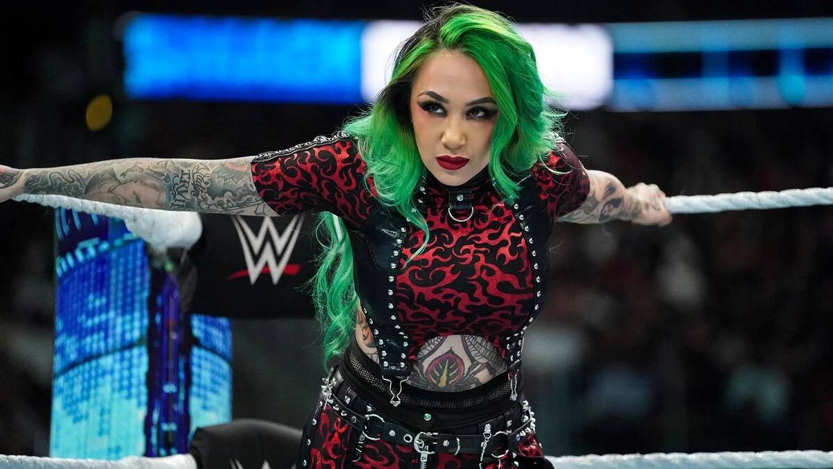Shotzi provides health update following knee injury