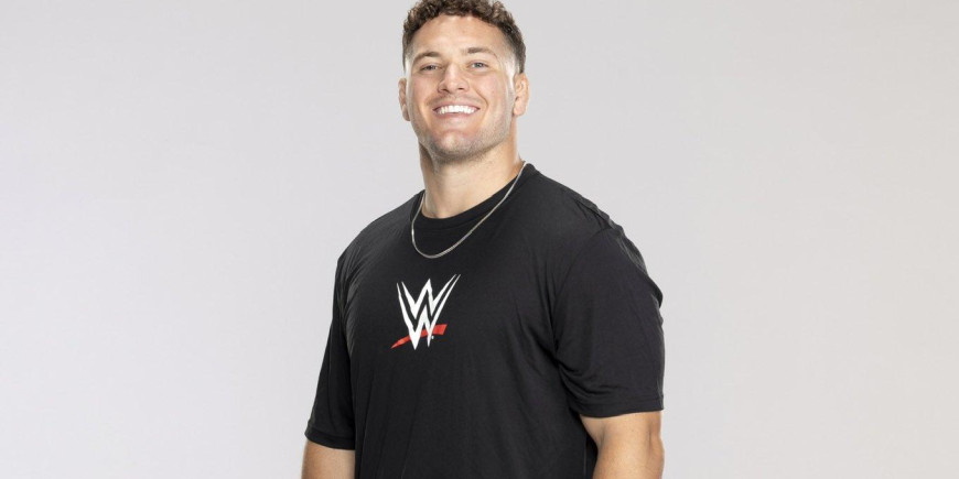 Brayden Ray from the new Roku reality series ‘WWE: Next Gen’ says he’s signed with the company