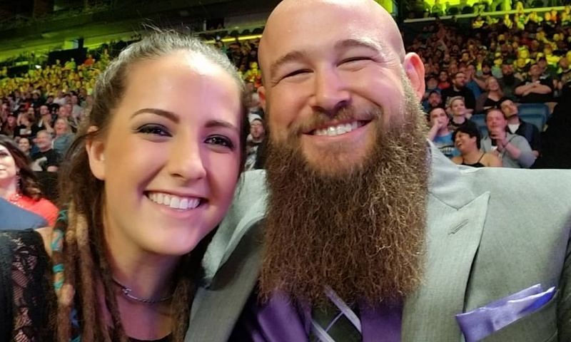 WWE couple announce they are expecting their second child