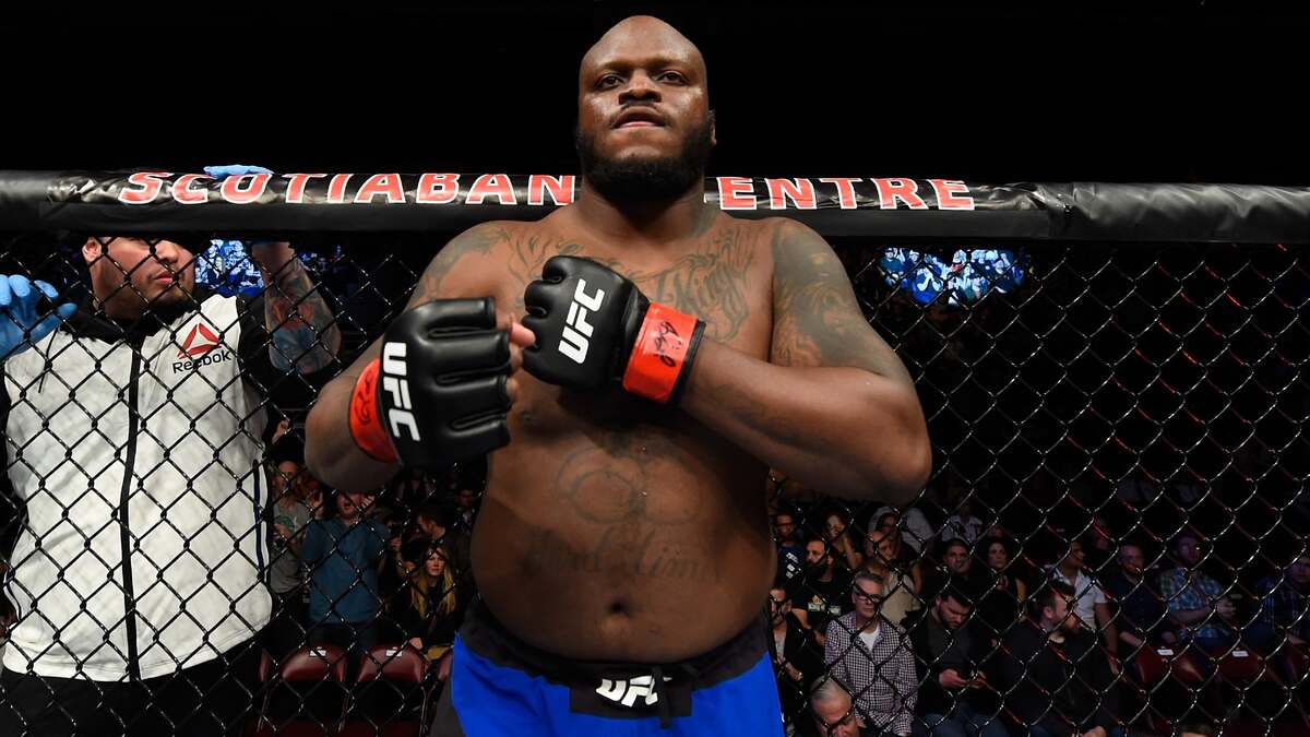 UFC headliner reveals being ‘in talks’ with WWE
