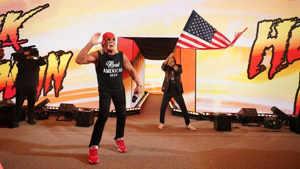 WWE Hall of Famer says he expected negative reaction at Raw’s Netflix debut